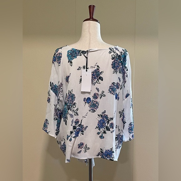 Luq V-neck Floral Tie Front Semi-sheer Blouse White Multi Size XXL - Picture 3 of 4